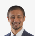 坪井慶介